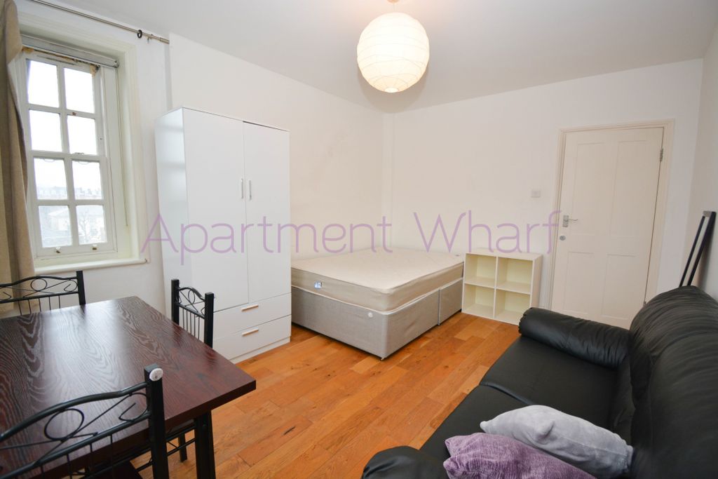 Property photo 3 of 5