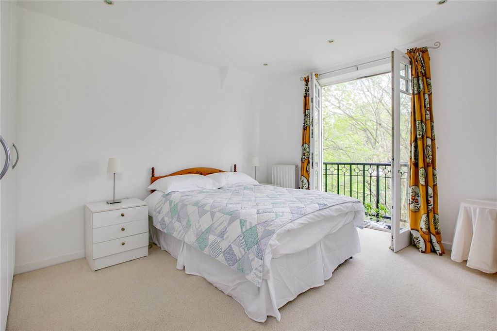 Property photo 3 of 7