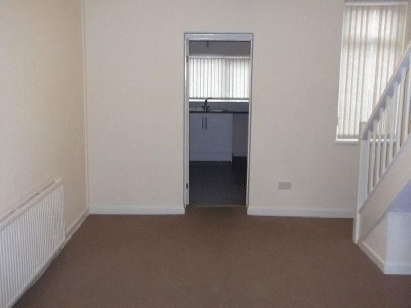 Property photo 3 of 7 Photo 3