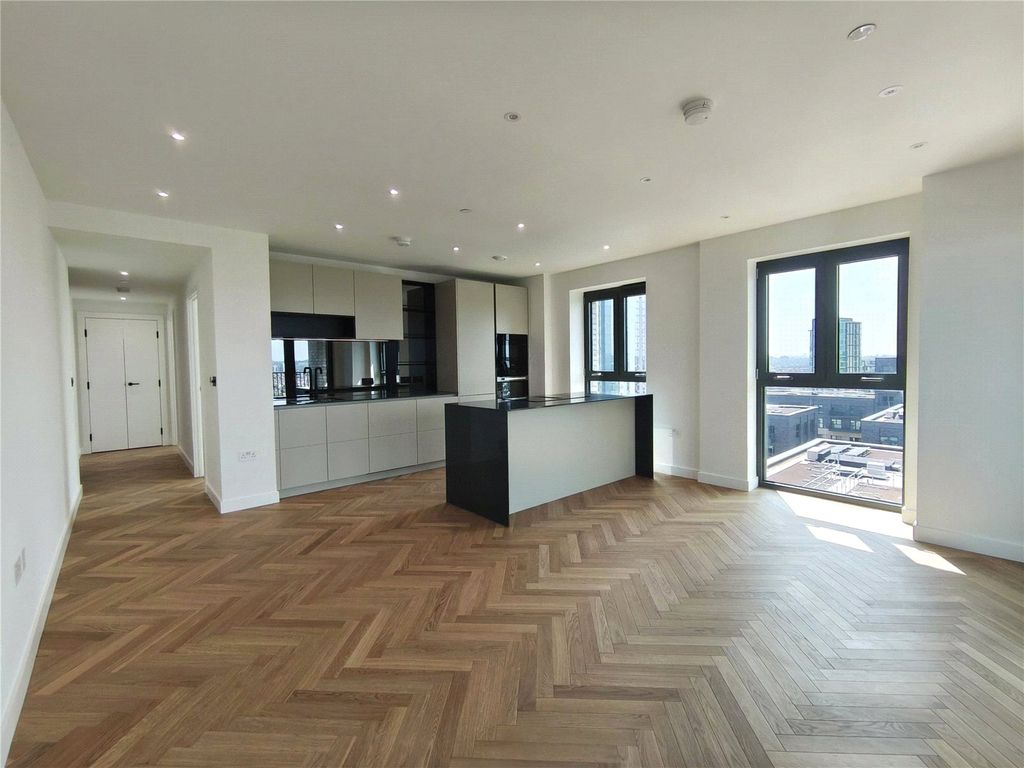 Property photo 1 of 16 Picture No. 05