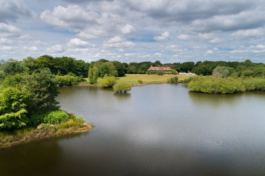 Property photo 2 of 29 Picture No. 29