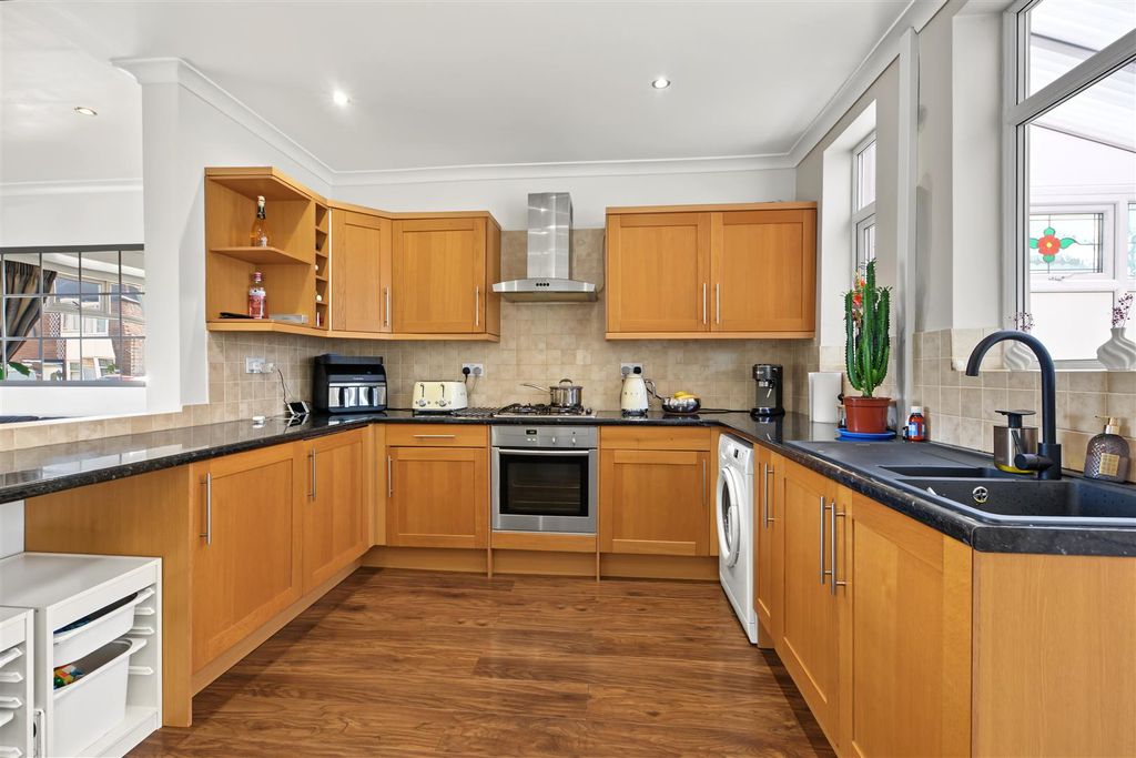 Property photo 2 of 13 Kitchen_1.Jpeg
