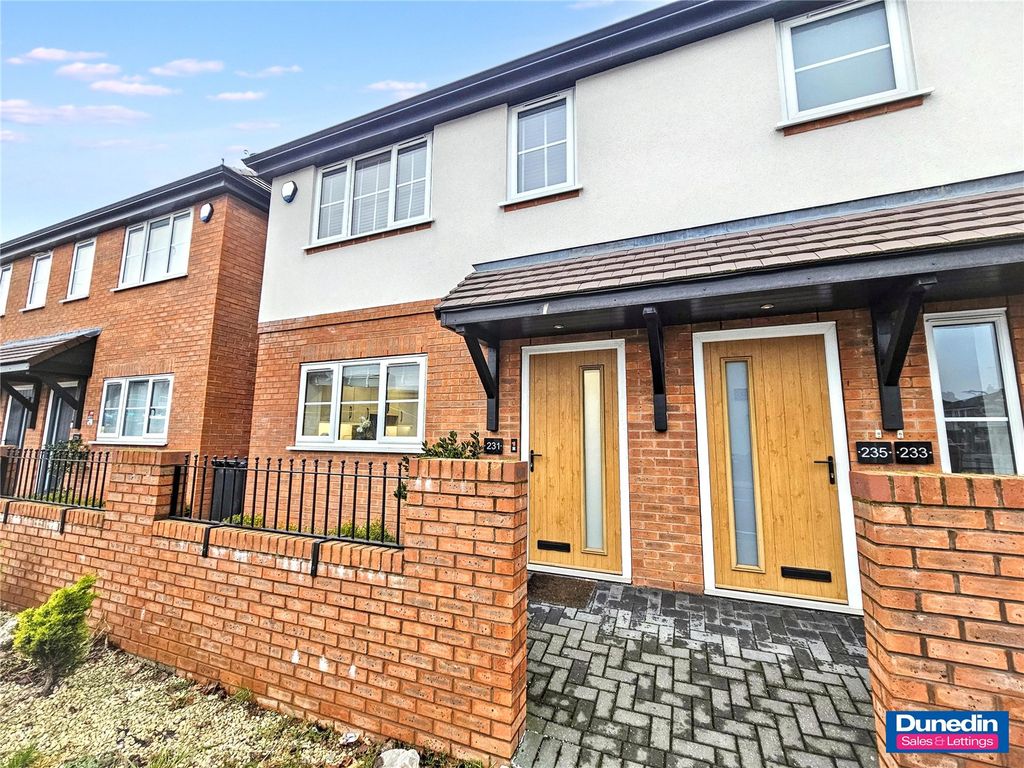 Property photo 1 of 20 Picture No. 15