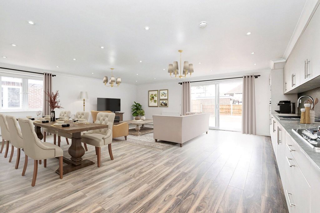 Property photo 2 of 8 Picture No. 04