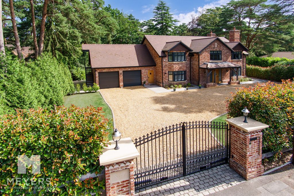 Property photo 1 of 40