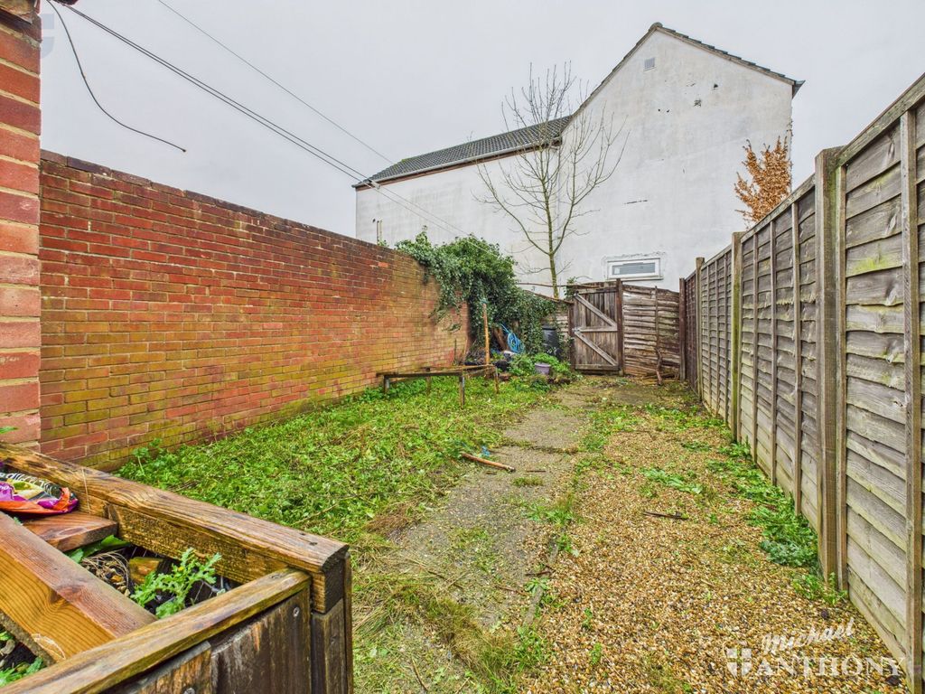 Property photo 3 of 10 7Ad519ce8d89478B835E45B416Eca71A_80_Cam03852G0-Pr0487-Still008