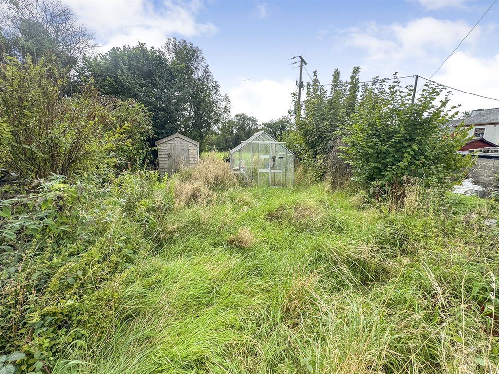 Property photo 3 of 7 Picture No. 10