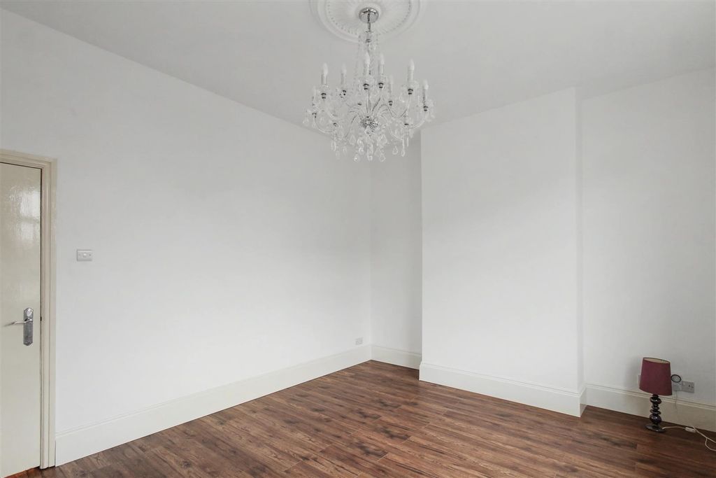 Property photo 2 of 22 02_Img_8382.Jpg