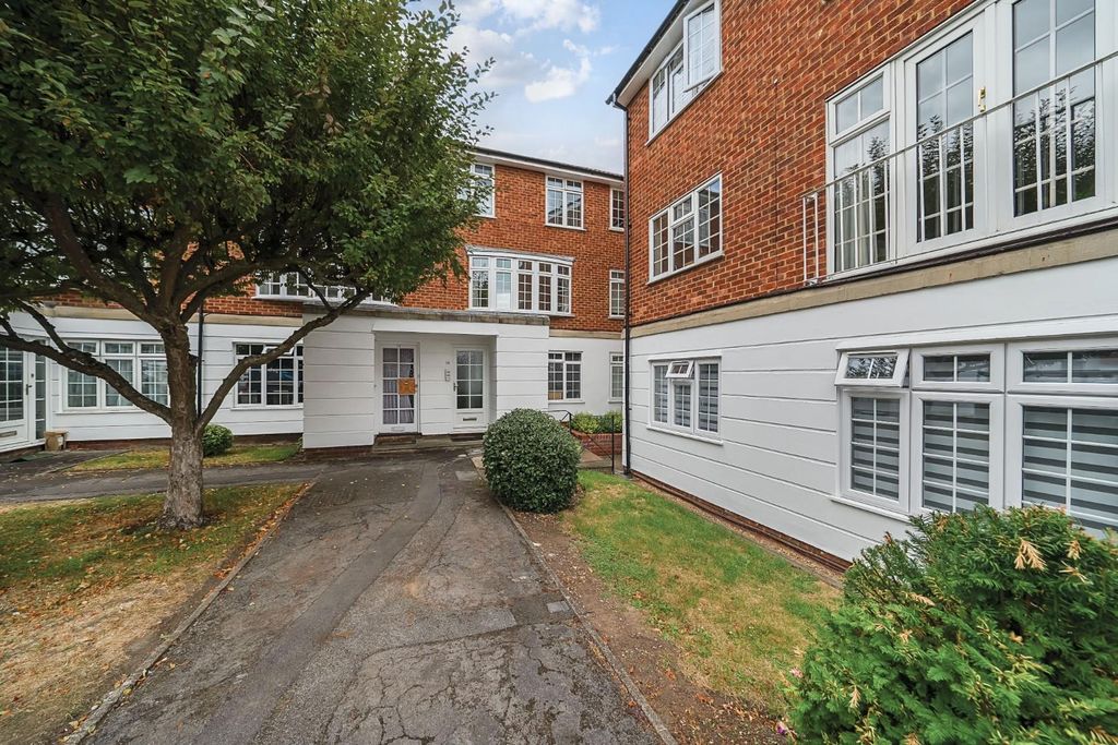 Property photo 1 of 13