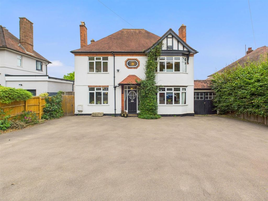 Property photo 1 of 39