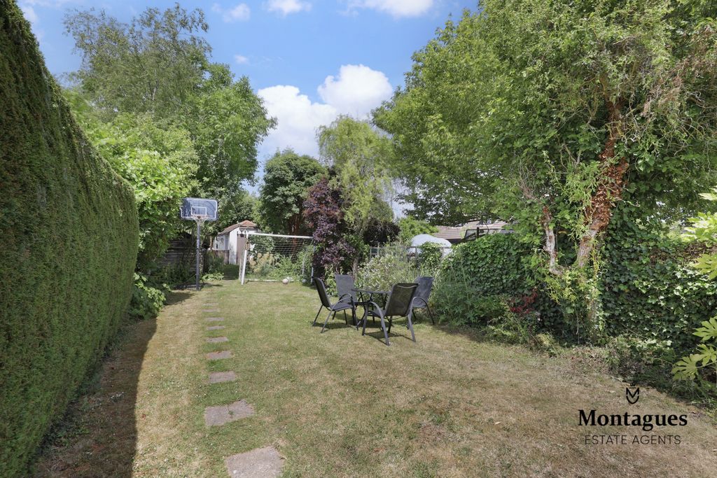 Property photo 3 of 33 Photo 27