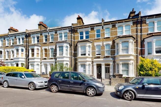 Property photo 1 of 2