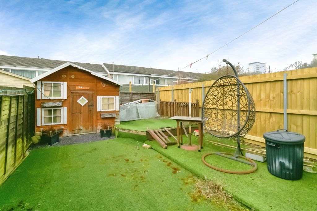 Property photo 3 of 17