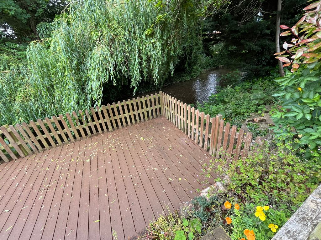 Property photo 2 of 21