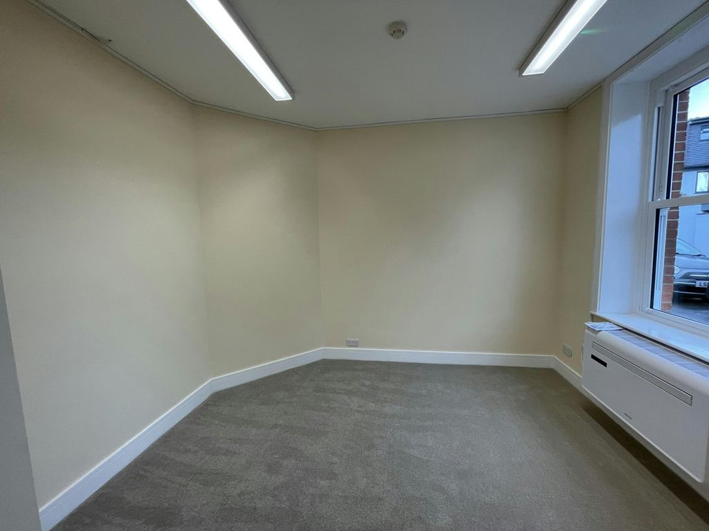 Property photo 3 of 4 Raynes Park 3.Jpeg