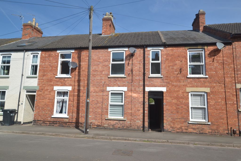 Property photo 1 of 24