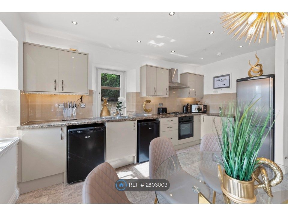 Additional image 8 of 1 bed detached house to rentCausewayhead Road, Stirling FK9