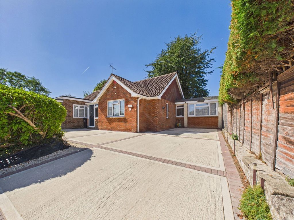 Property photo 1 of 20