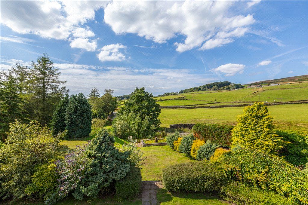 Property photo 2 of 40 Beautiful Views