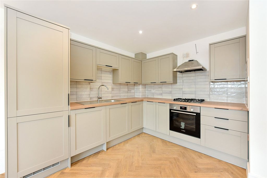 Property photo 2 of 12 Picture No. 09