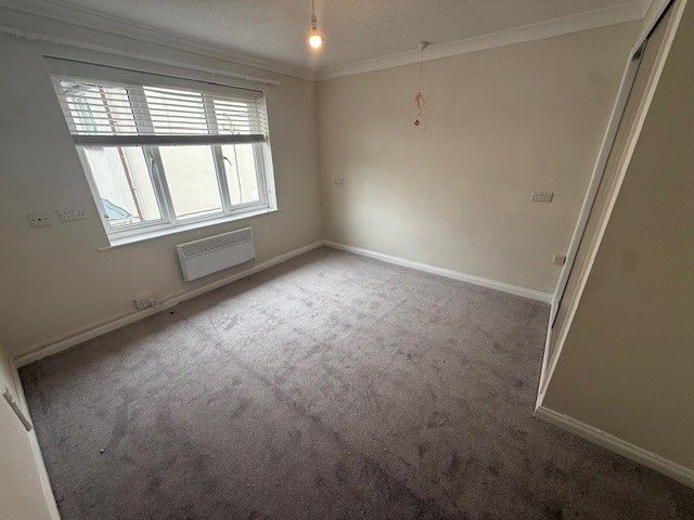 Property photo 2 of 7 Image