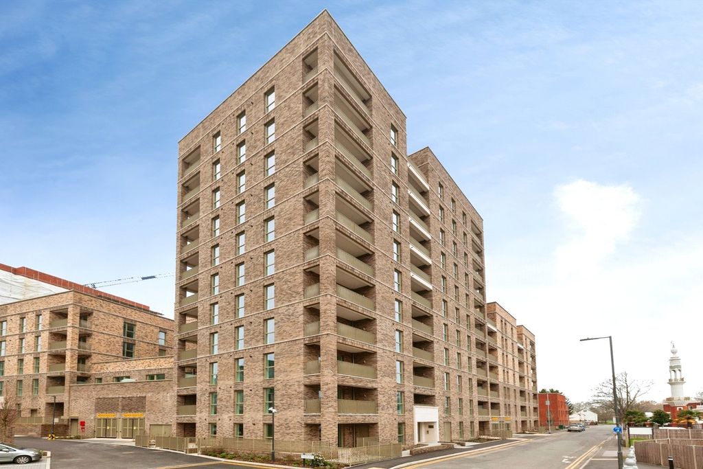 Property photo 2 of 7 Picture No. 05