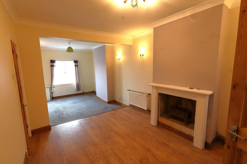 Property photo 2 of 13 Lounge/Diner