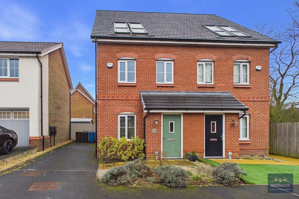 Property photo 1 of 25 Photo 25