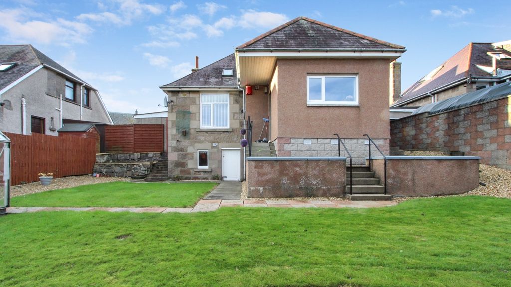 Property photo 3 of 16 Img_6426