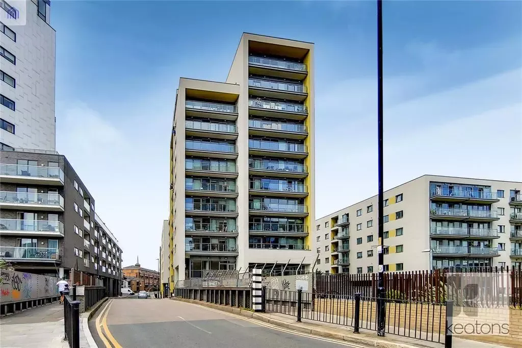 Property photo 2 of 6