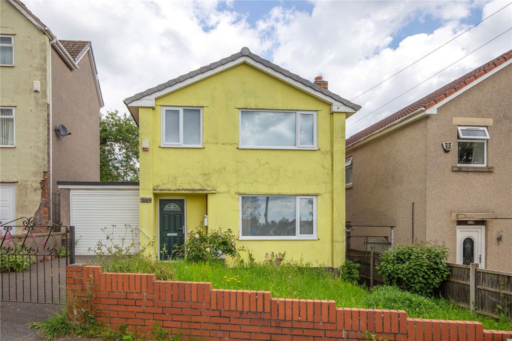 Property photo 1 of 16 Picture No. 04