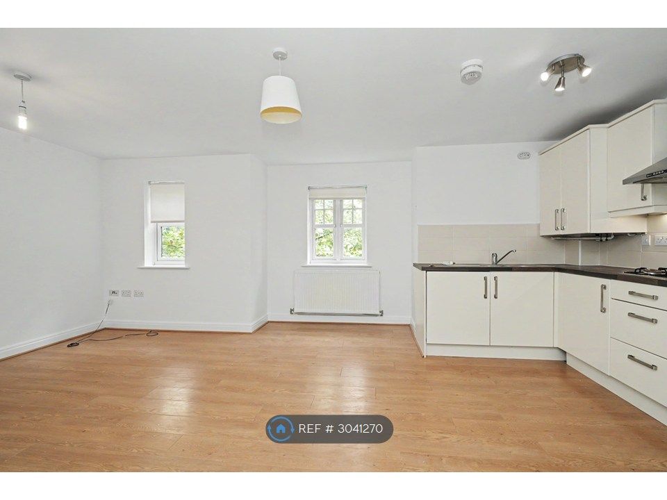 Property photo 3 of 18