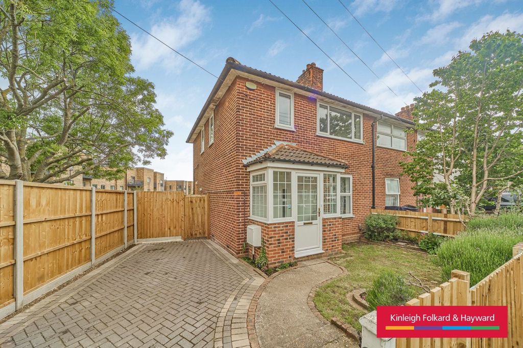 Property photo 2 of 17 Picture No. 08