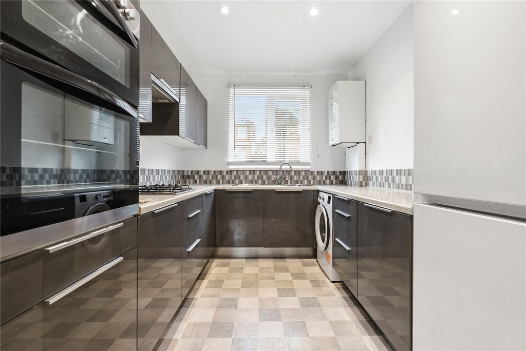 Property photo 2 of 10 Picture No. 04