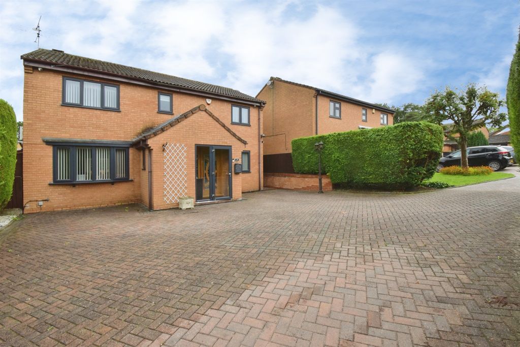 Property photo 2 of 31