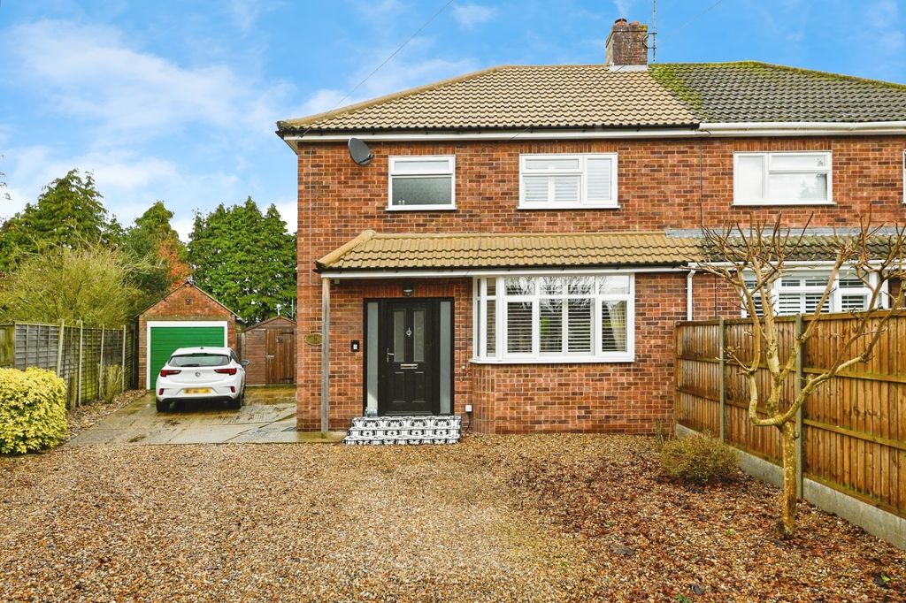 Property photo 1 of 17 Pbox-Img.Jpg