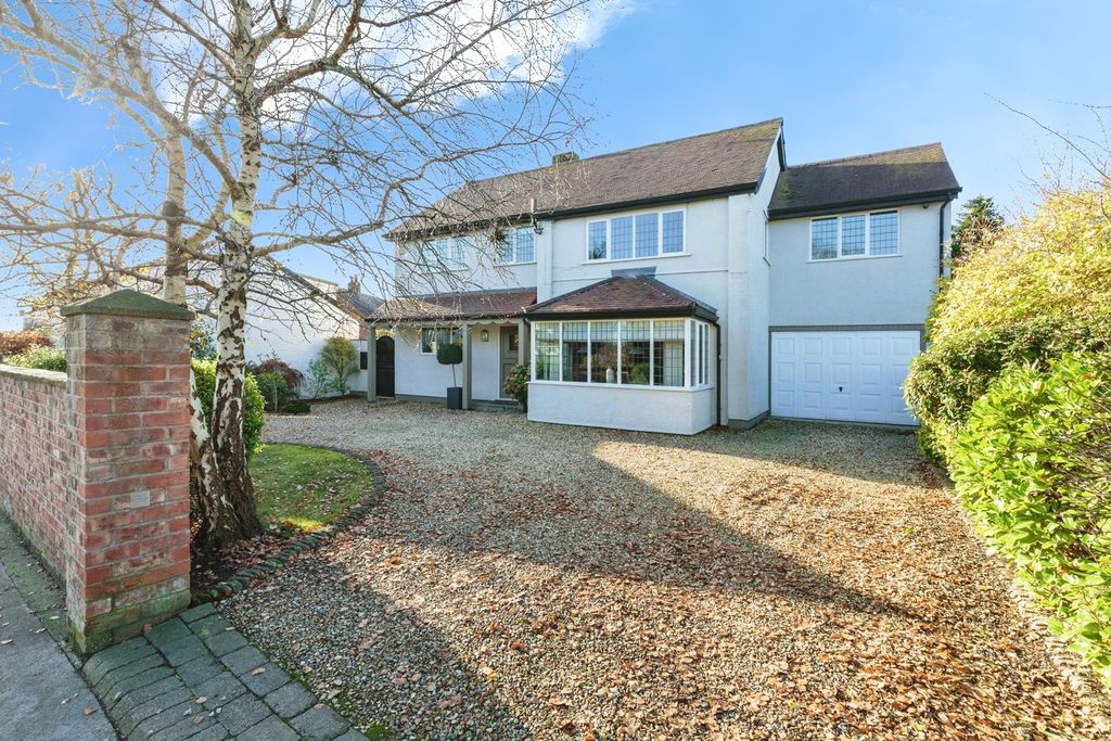 Property photo 1 of 35