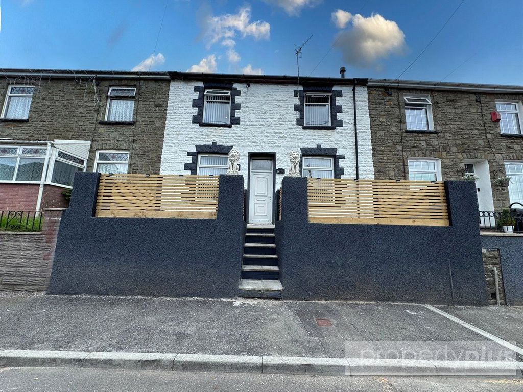 Property photo 1 of 16 Picture No. 03