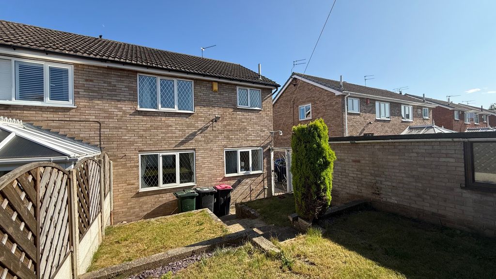 Property photo 2 of 18 Image