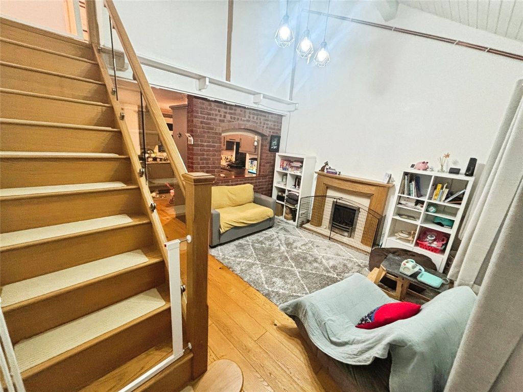 Property photo 3 of 17 Picture No. 03