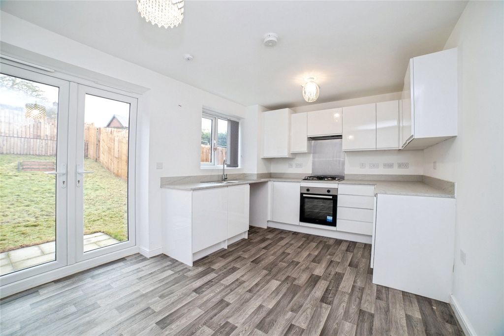 Property photo 3 of 17 Picture No. 16