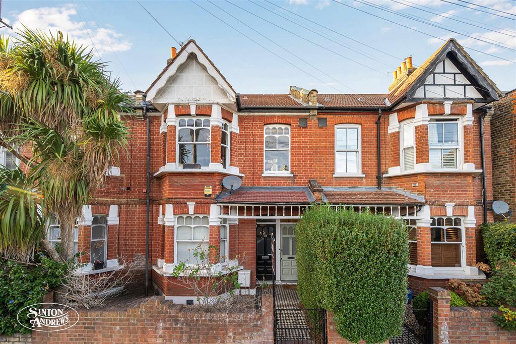 Property photo 1 of 10 152A Whitestile Road-1.Jpg