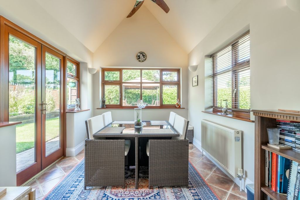 Property photo 3 of 24 H7