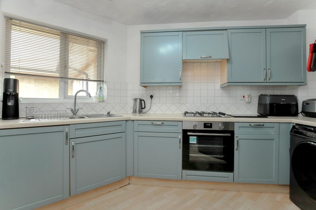 Property photo 2 of 19 8.Jpg