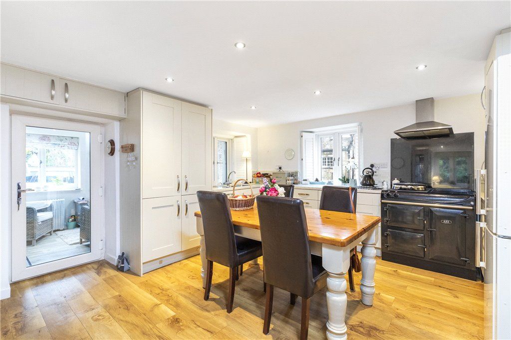 Property photo 3 of 14 Dining Kitchen