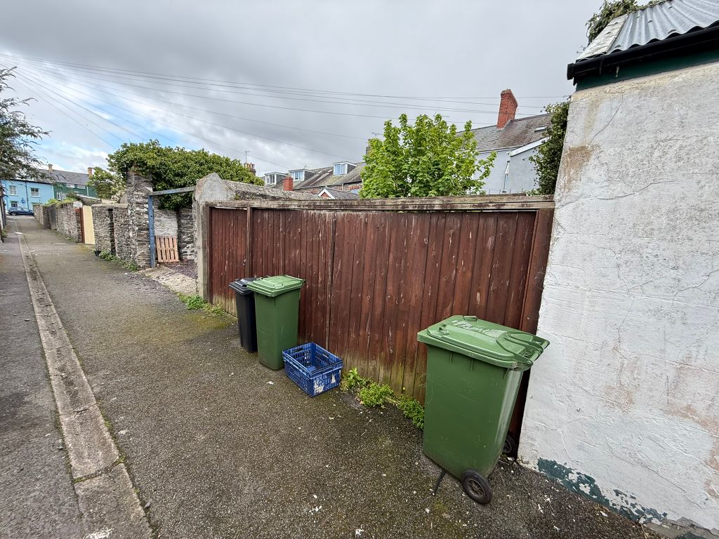 Property photo 2 of 2