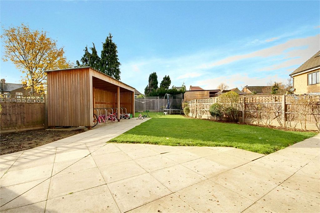 Property photo 2 of 13 Picture No. 16