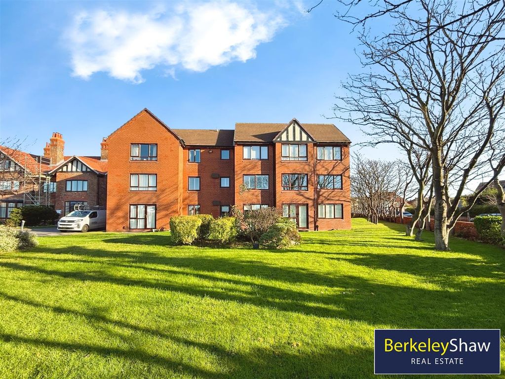 Property photo 1 of 12 F744F526--4460-Bf89-A52498335382-53658-000007Fa160