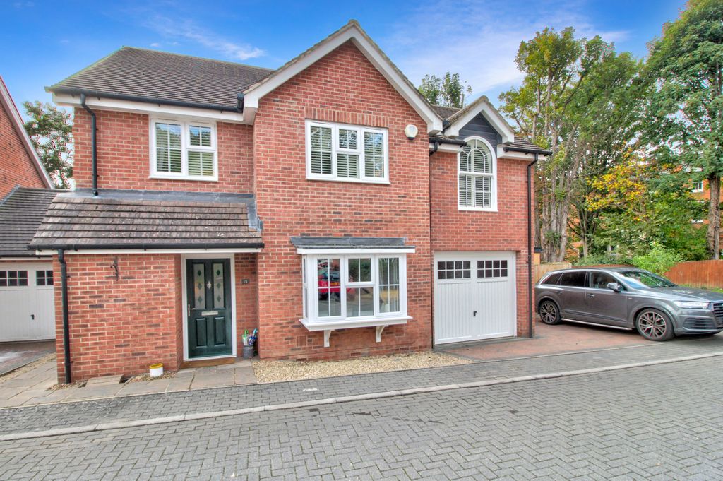 Property photo 1 of 27 Front