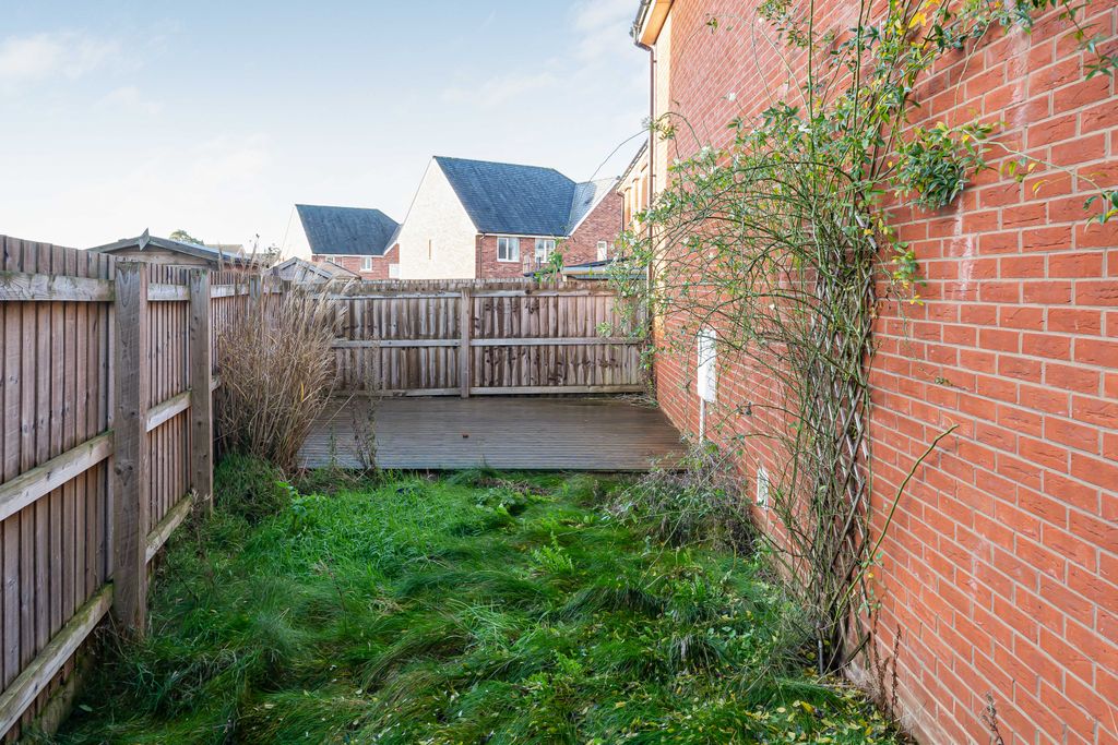 Property photo 2 of 17 4_69039